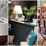 Bed and Breakfast Le Fortuny - 3 Suites, 2 Apparts, 1 - Proche Tram Ligne Aeroport Et Parking Gratuit