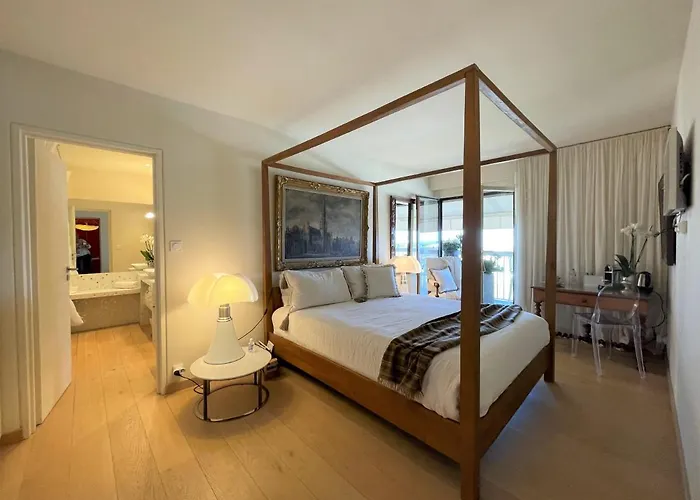 Le Fortuny - 3 Suites, 2 Apparts, 1 - Proche Tram Ligne Aeroport Et Parking Gratuit Nocleg ze śniadaniem